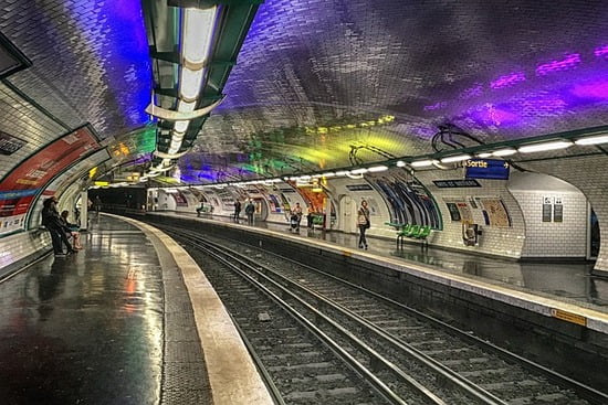 Metropolitana di Parigi